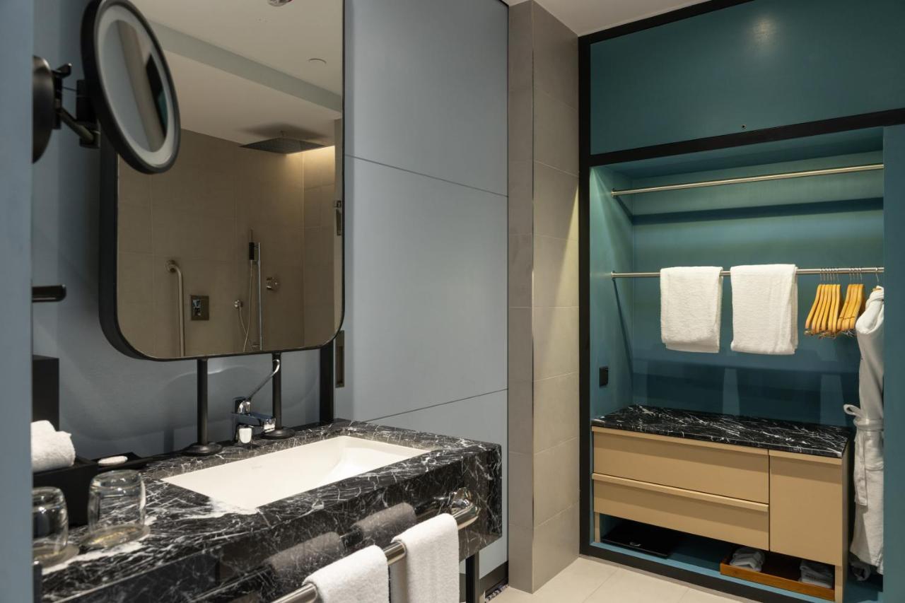 Courtyard By Marriott Colombo 호텔 외부 사진